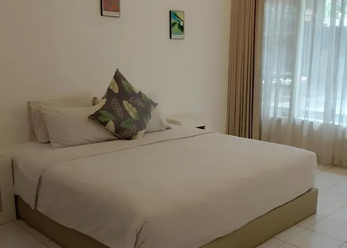 Pensión Casavina 201 Batu Bolong Beach