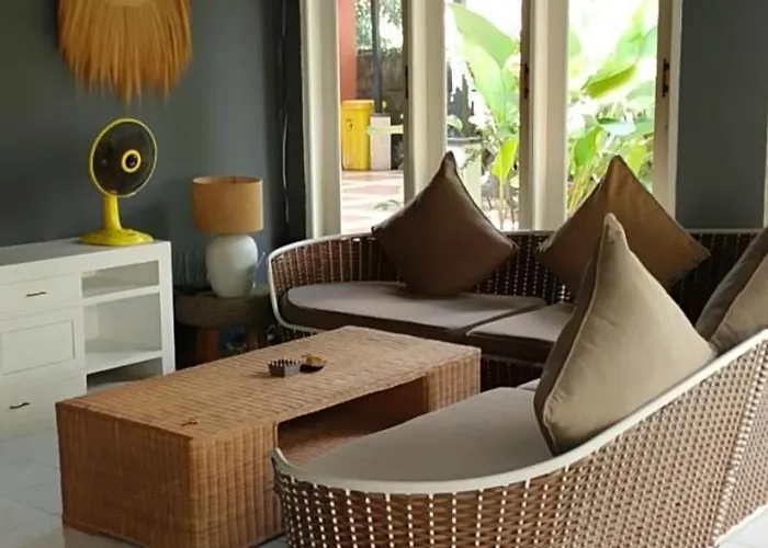 Casavina 201 Batu Bolong Beach Pensión Canggu
