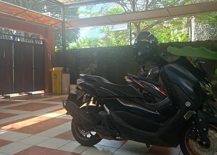 Casavina 201 Batu Bolong Beach 4*