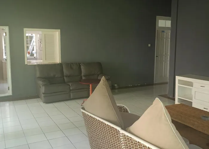 Casavina 201 Batu Bolong Beach Canggu
