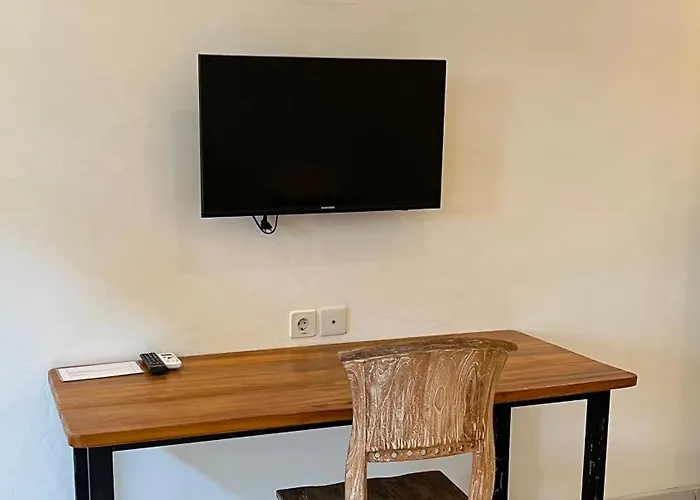 Pensión Casavina 201 Batu Bolong Beach Canggu